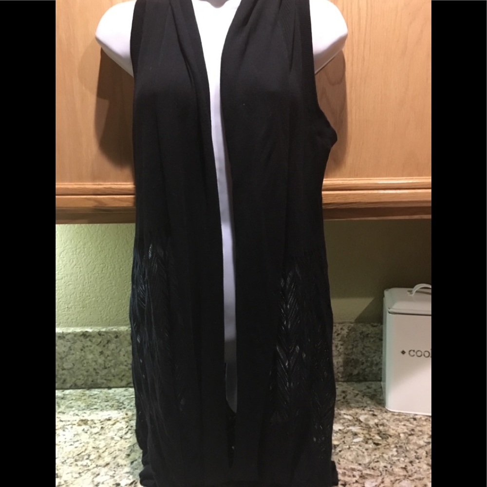 Black knit sleeveless kimono style